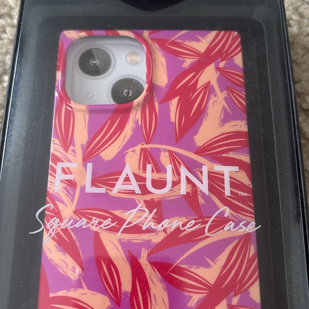 NEW IN BOX Flaunt Apple iPhone 14 Phone Case - Pink Red Tan Tropical Theme - Picture 3 of 4